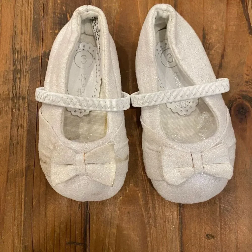 Carters + Genuine Kids Shoe Bundle Pink White Baby/Toddler  Size 3